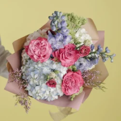 Buchet Warm and Fuzzy